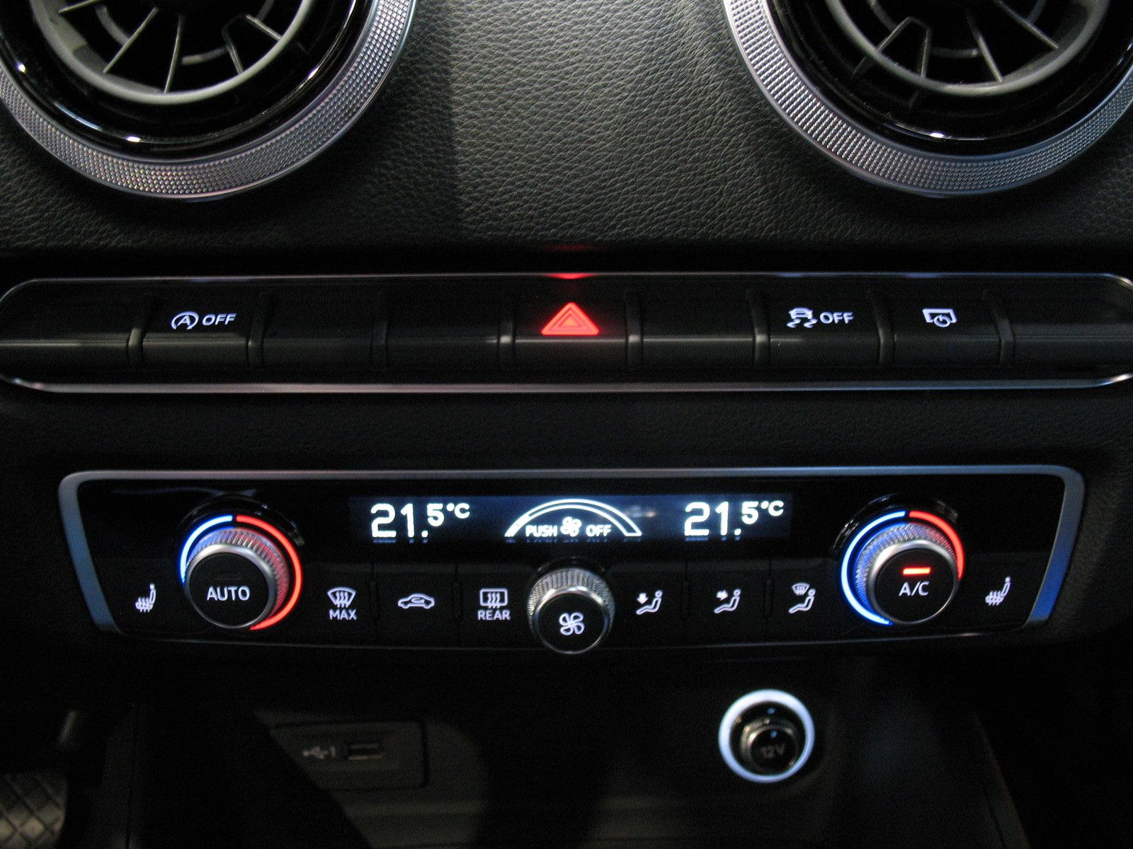 Audi A3 30 TDI Sportback design *LED*NAVI*KLIMA* foto 16