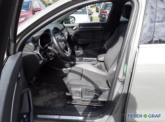 Audi Q3 45 TFSI e S tronic S Line Leder,LED,Navi,Kame foto 6