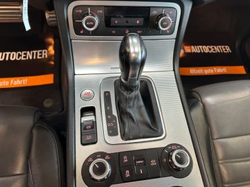 MYAUTOCENTER – Gebraucht- und Jahreswagen mit Werkstattservice in Pfaffenhofen Volkswagen Touareg V6 TDI BMT *R-Line*AHK*PANO*BI-XENON*