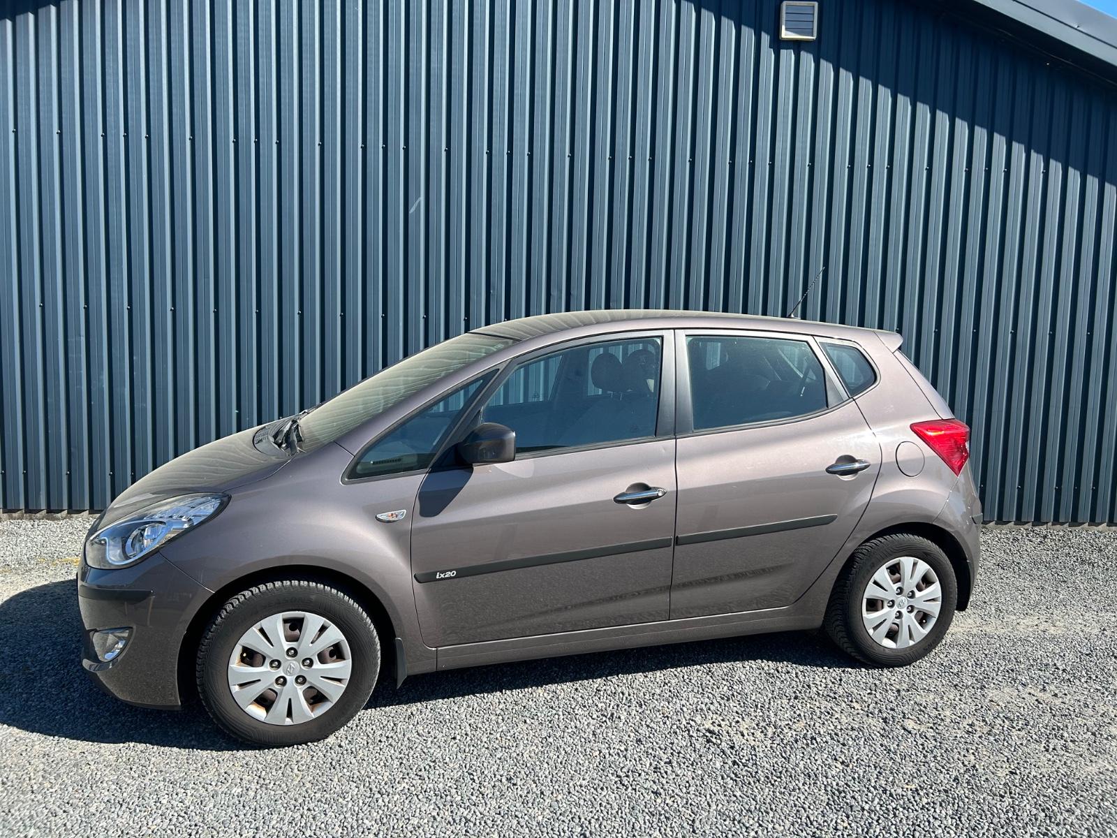 Hyundai ix20 Trend, Klimaautomatik, SHZ,PDC,