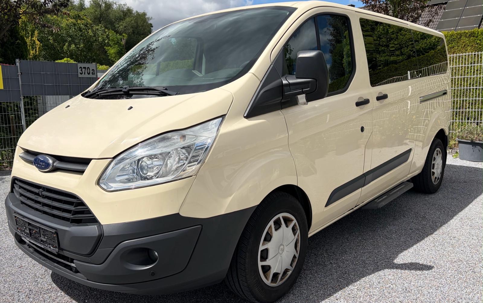 Ford Tourneo Custom