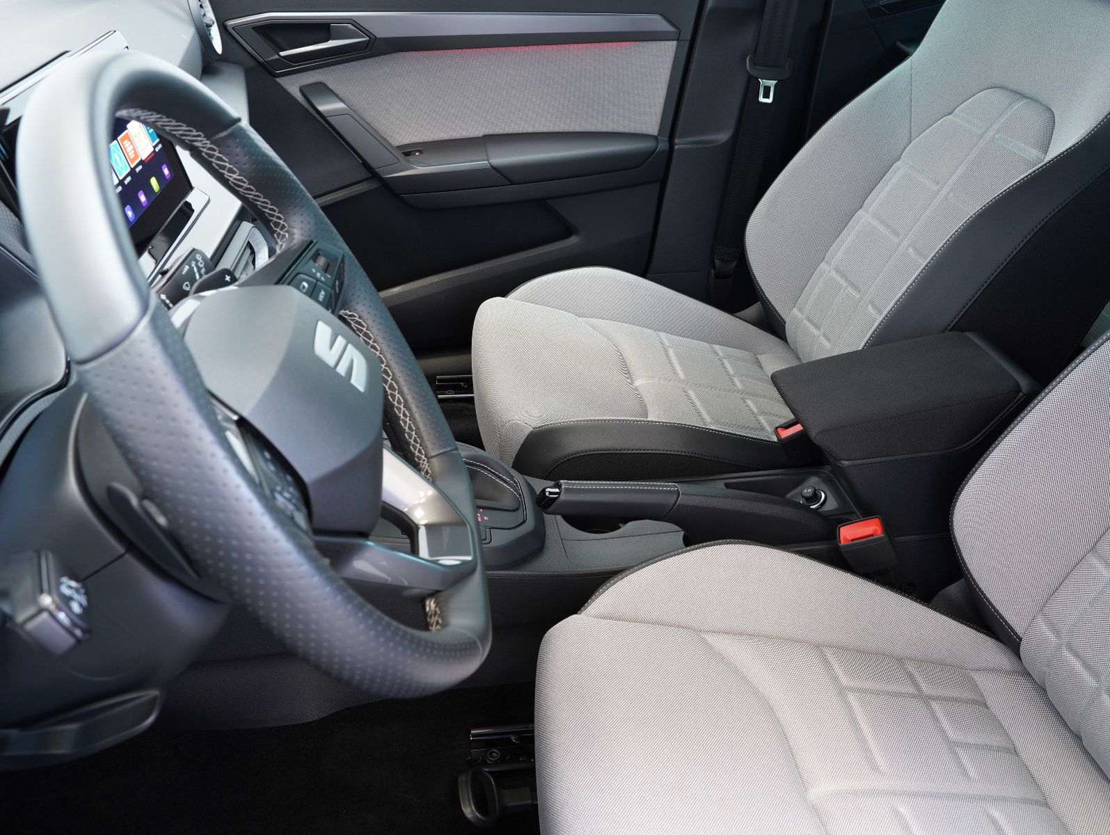 Fahrzeugabbildung SEAT Ibiza 1.5 TSI 110 kW FR Black Edition