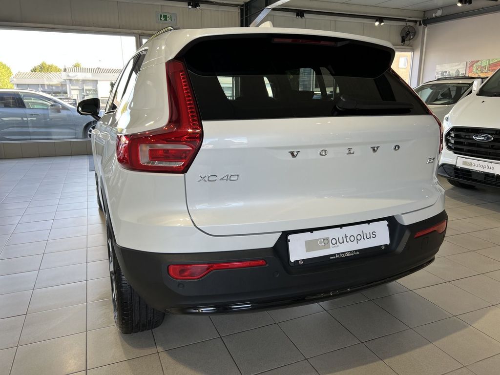 Volvo XC40 B3 Plus Dark ACC BLIS 360° H/K LED Navi SHZ
