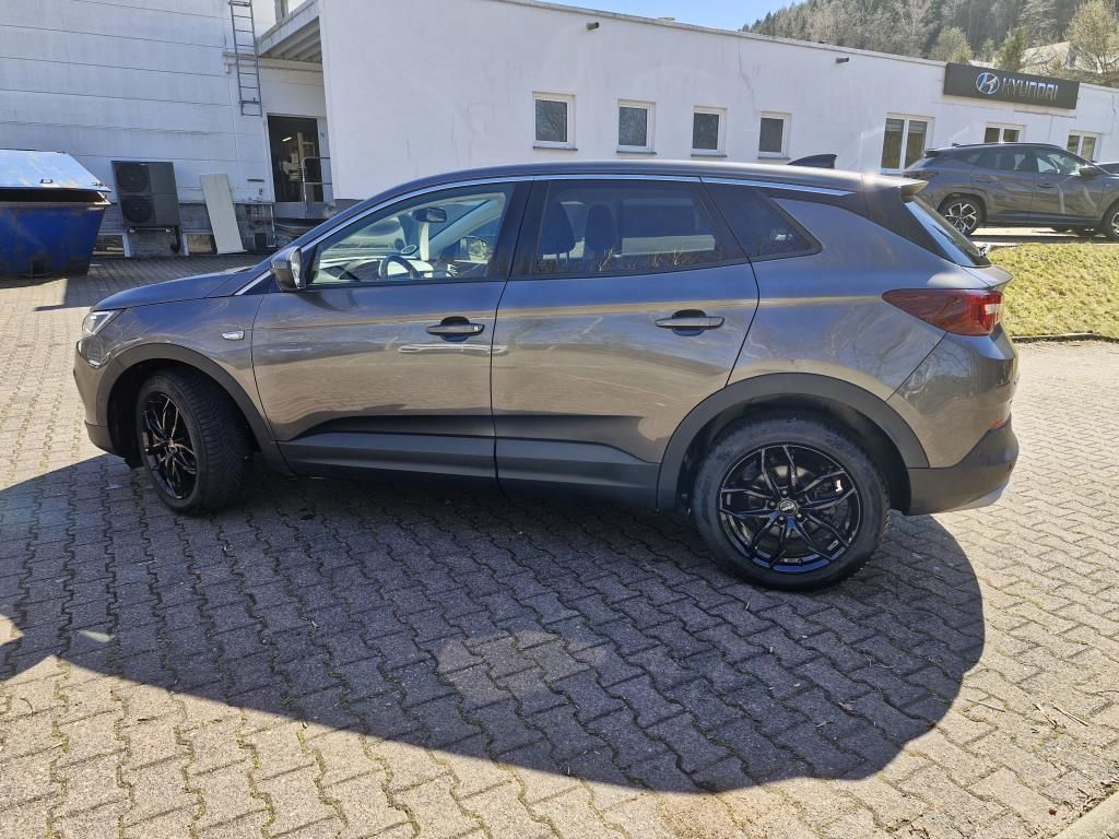Autohaus Zimpel -  Opel Grandland X 1.6T Elektr. Heckklappe+Winter-Paket - Bild 6
