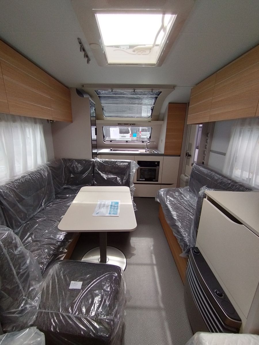 Fahrzeugabbildung Adria Adora 613 HT 2604,- EUR Sondernachlass