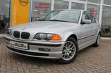 BMW 320i - BMW 320 aus 2000
