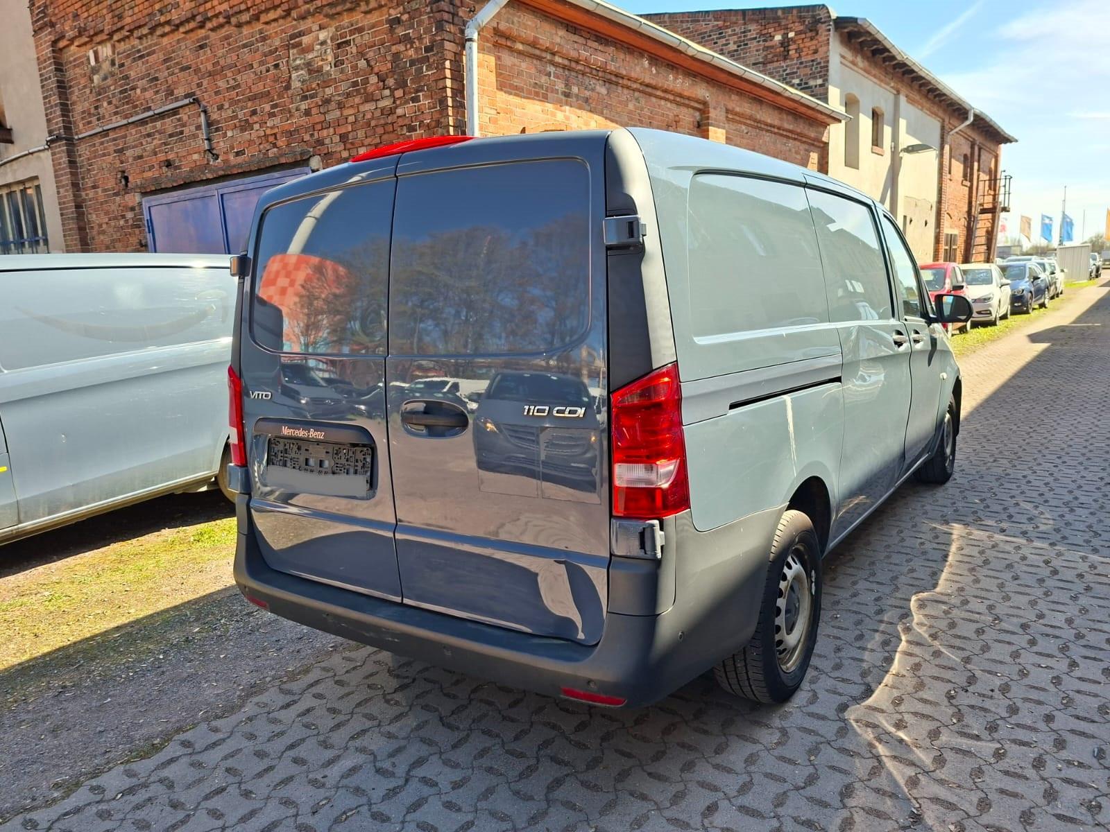 Mercedes-Benz Vito 110, Kasten lang, 3 Sitze, TÜV 11/2026