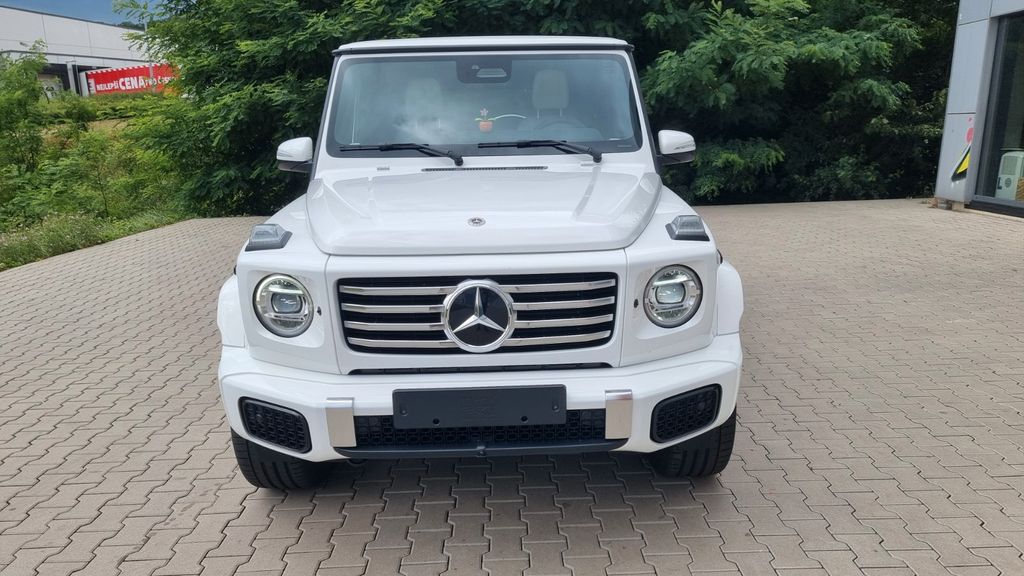 Mercedes-Benz G 450