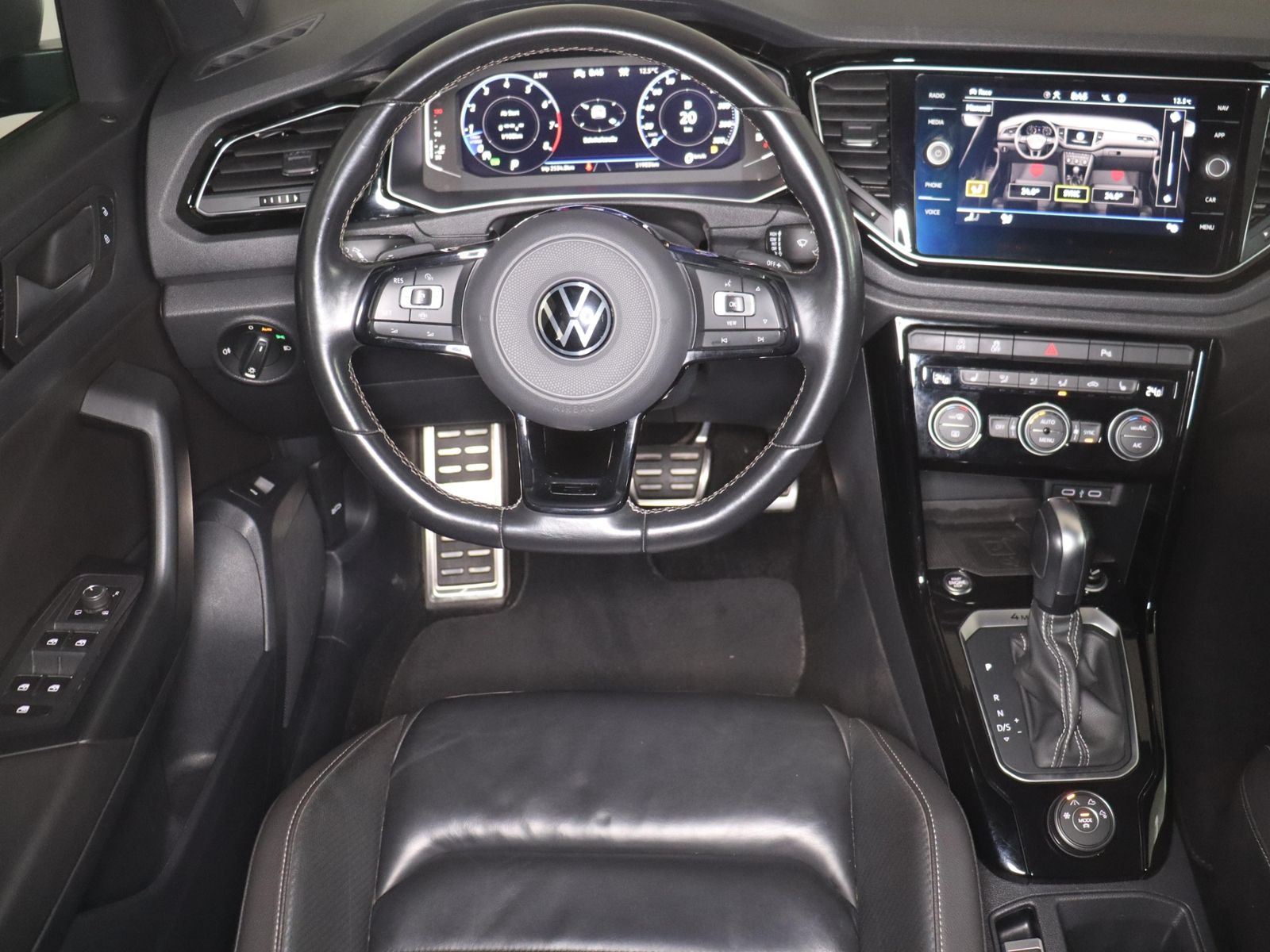 Volkswagen T-Roc - Bild 8