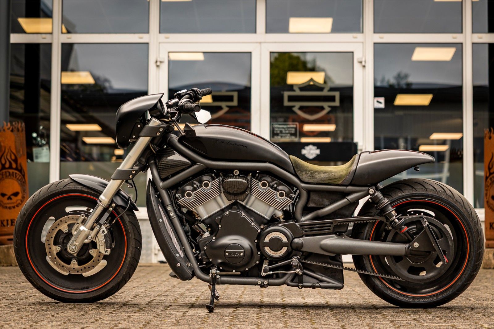 Fahrzeugabbildung Harley-Davidson VRSCR Street Rod - Jack Lomaxx