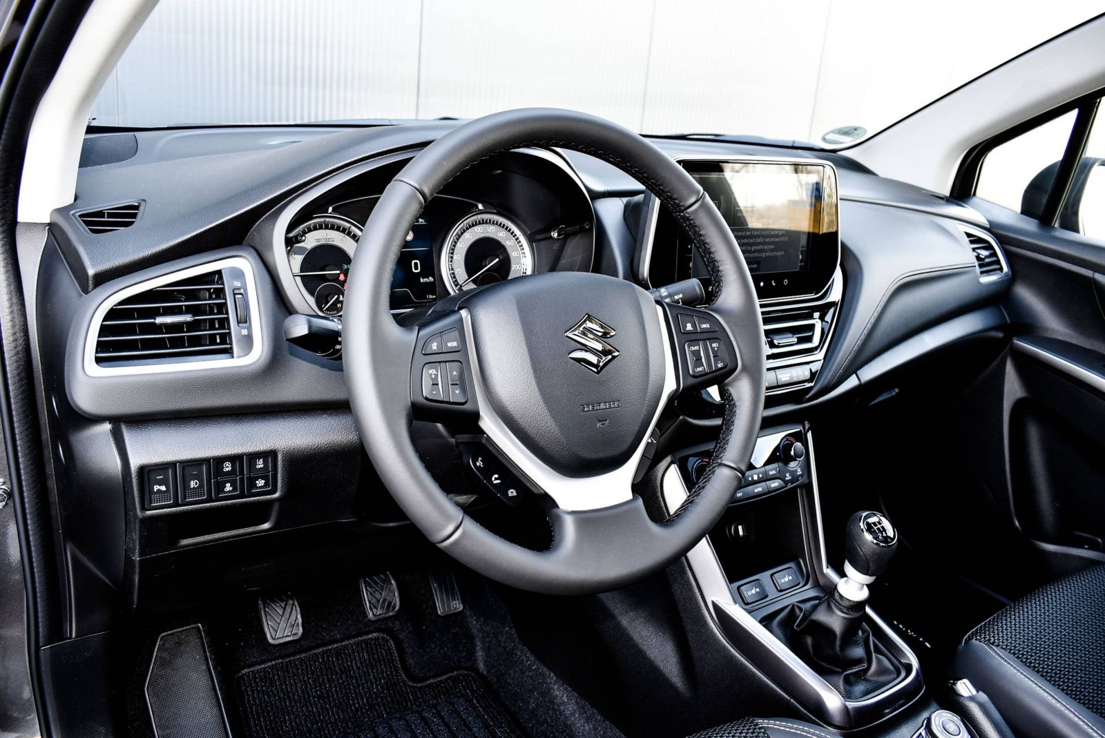 Suzuki (SX4) S-Cross - Bild 11