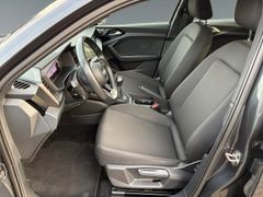 Fahrzeugabbildung Audi A1 Sportback 30 TFSI adv. Navi*Sitzh*PDC*App*Alu