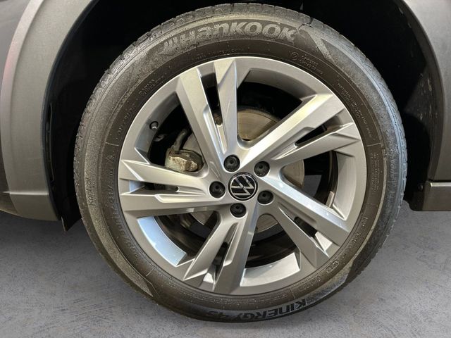 Taigo 1.0 TSI R-LINE +IQ.LIGHT+NAVI+KAMERA+PANO+