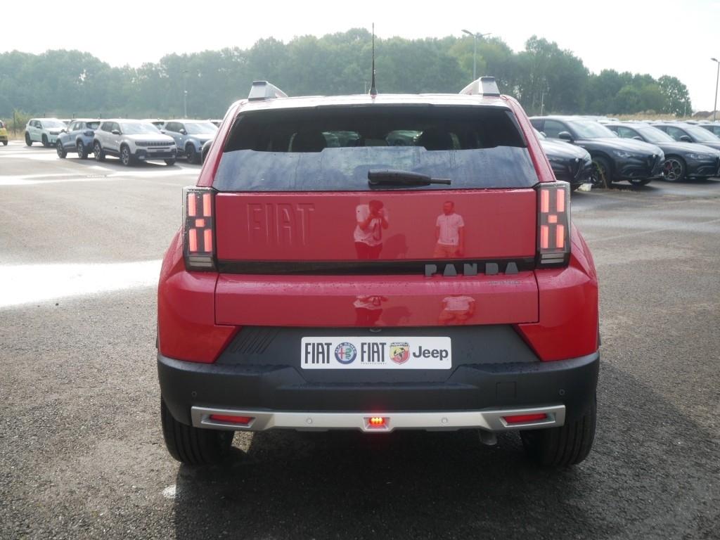 Fiat Grande Panda LA PRIMA HYBRID 1.2 eDCT 110 PS WIN