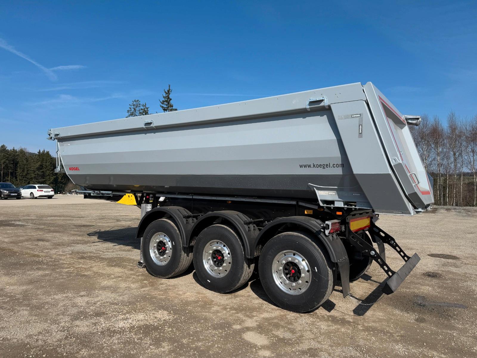 Kögel SKM 24 Leergewicht 5560