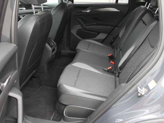 Volkswagen Tiguan 1.5 eTSI DSG Goal MATRIX AHK AREA NAVI TR foto 14