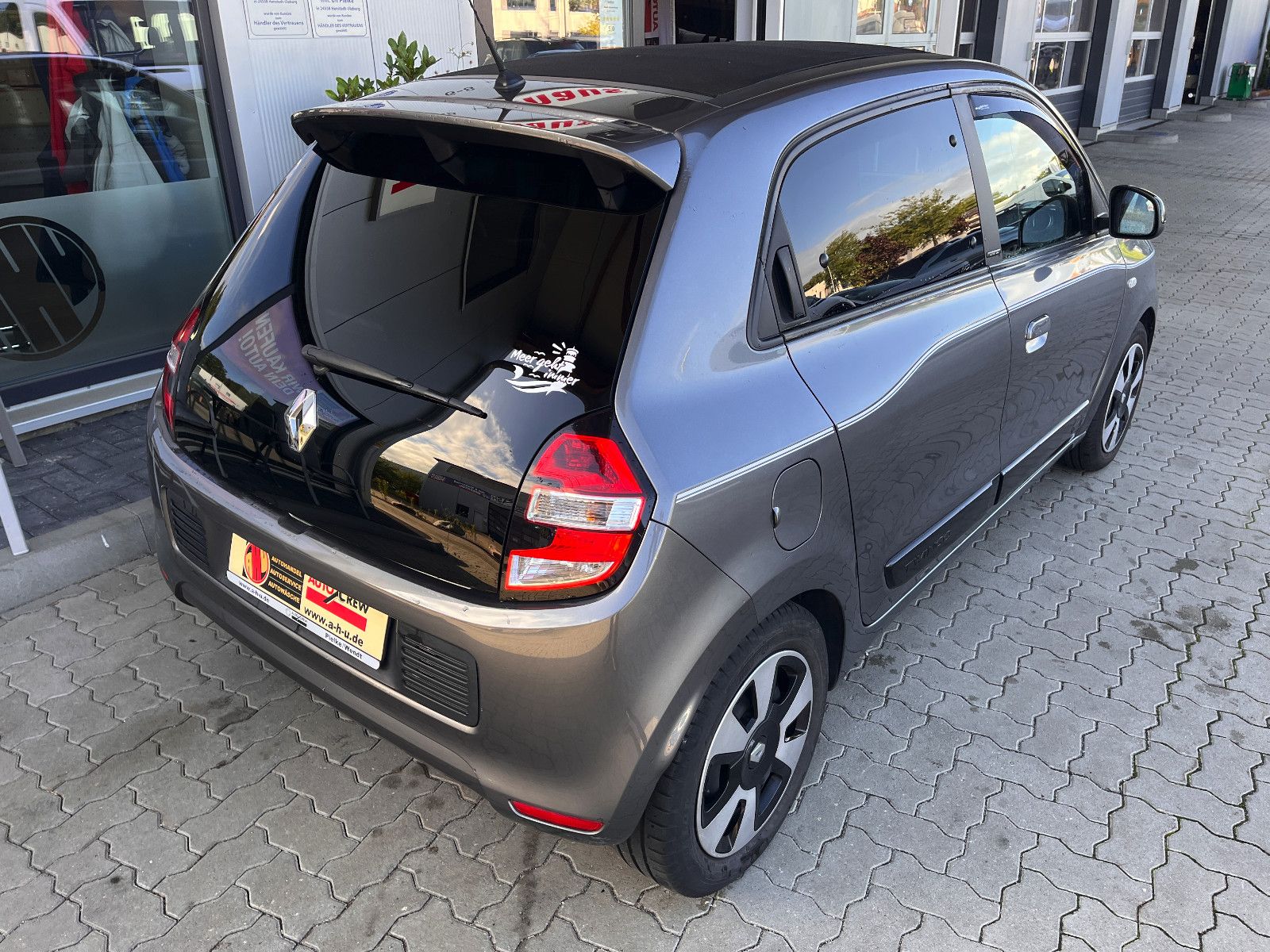 Fahrzeugabbildung Renault Twingo Limited Faltdach