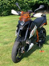 KTM 690 R Duke 3 - KTM 2011 690