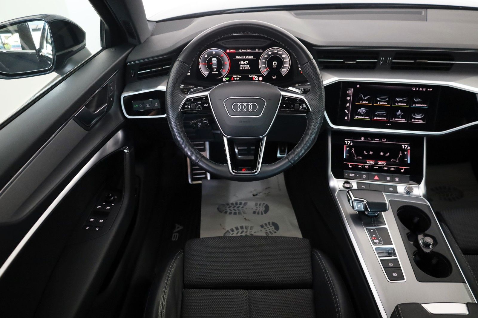 Fahrzeugabbildung Audi A6 45 TDI quattro S Line T.Leder,Navi,LED,ACC,SH