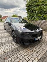 BMW i5 eDrive40 M Sport Pro Pano AHK DA Pro HK 20 - BMW i5: Standheizung