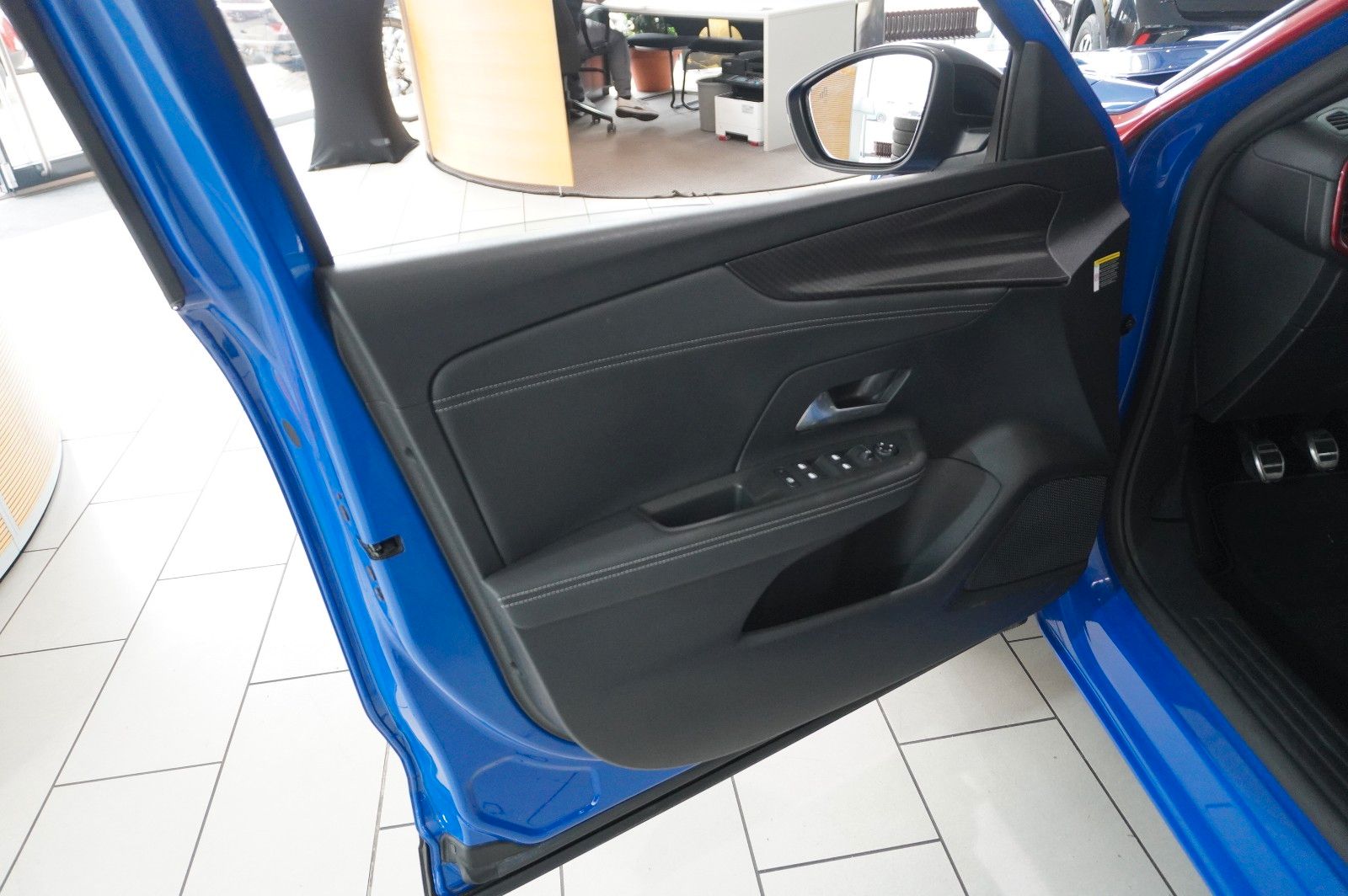 Fahrzeugabbildung Opel Mokka GS SPORT 1.2T NAVI/LED/KAMERA/SPORT/DAB+