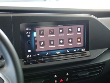 Volkswagen Caddy eHybrid DSG LED APP ACC SIDE ASSIST AHK