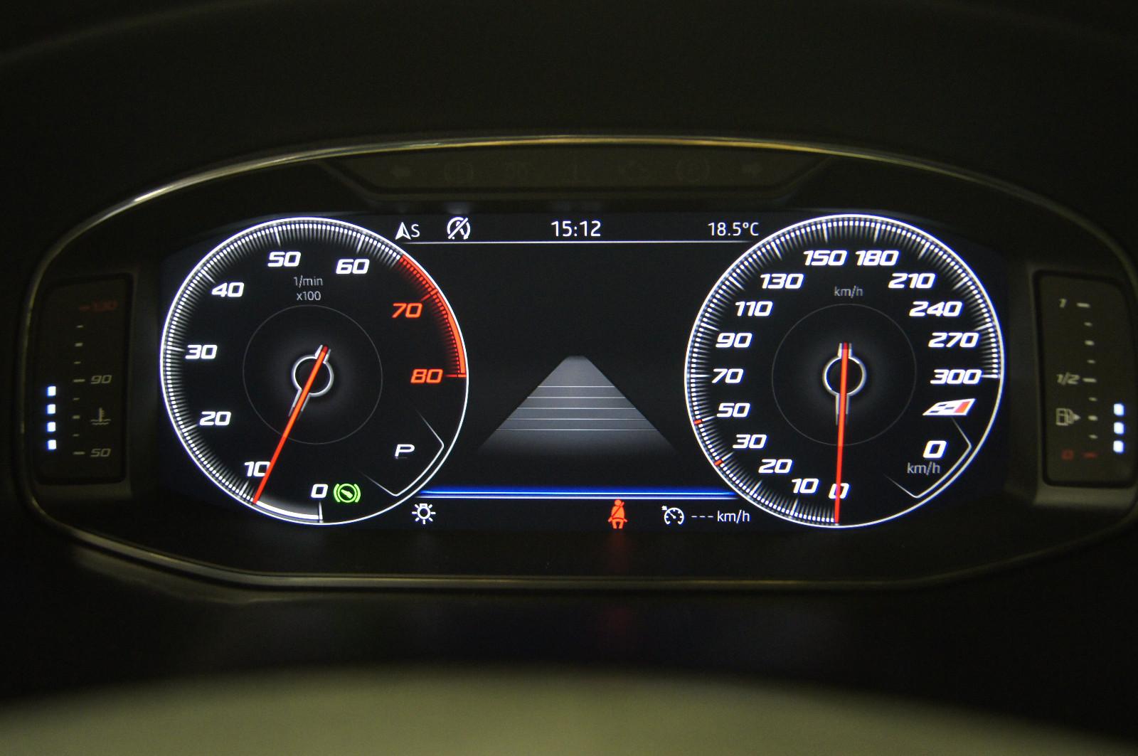 Seat Leon ST Cupra 300 ch 4Drive • DSG • Cuir • Virtual Cockpit • Caméra - Apple CarPlay • DCC