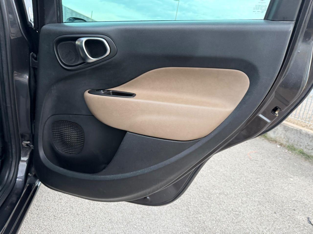 Fiat 500L 2014 — photo 14