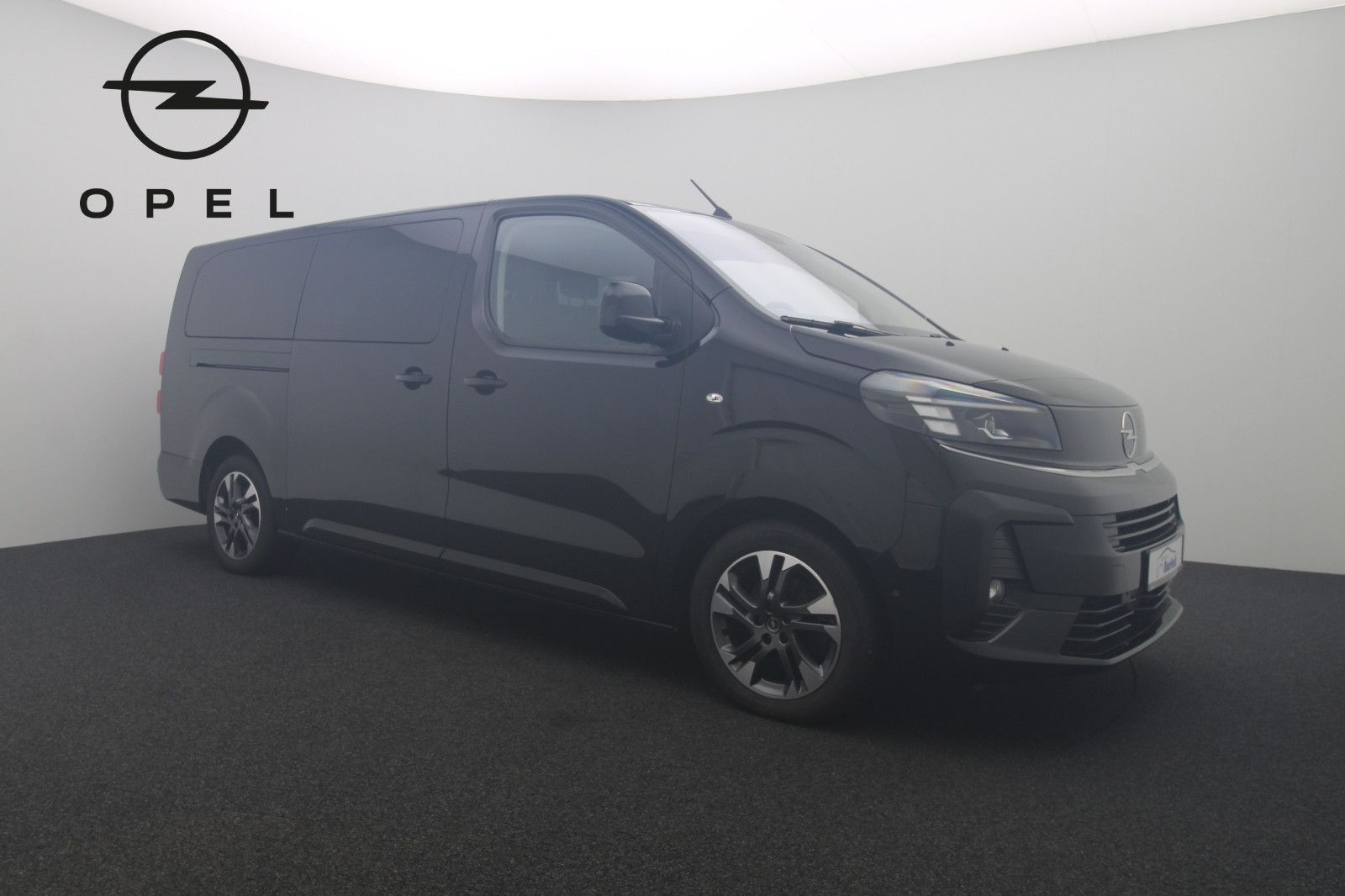 Fahrzeugabbildung Opel Zafira Life 2.0 AT Edition XL L3 9-Sitzer