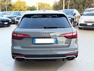Audi A4 - 8