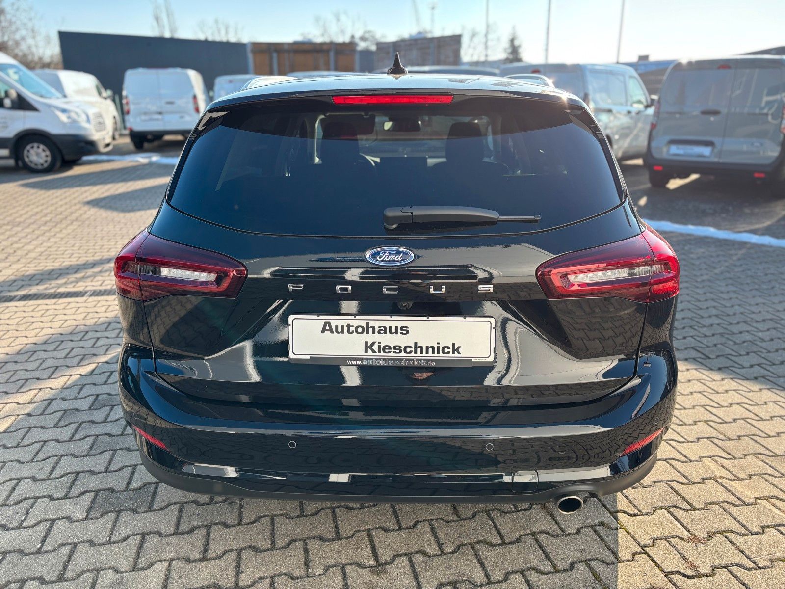 Fahrzeugabbildung Ford Focus Turnier Titanium X