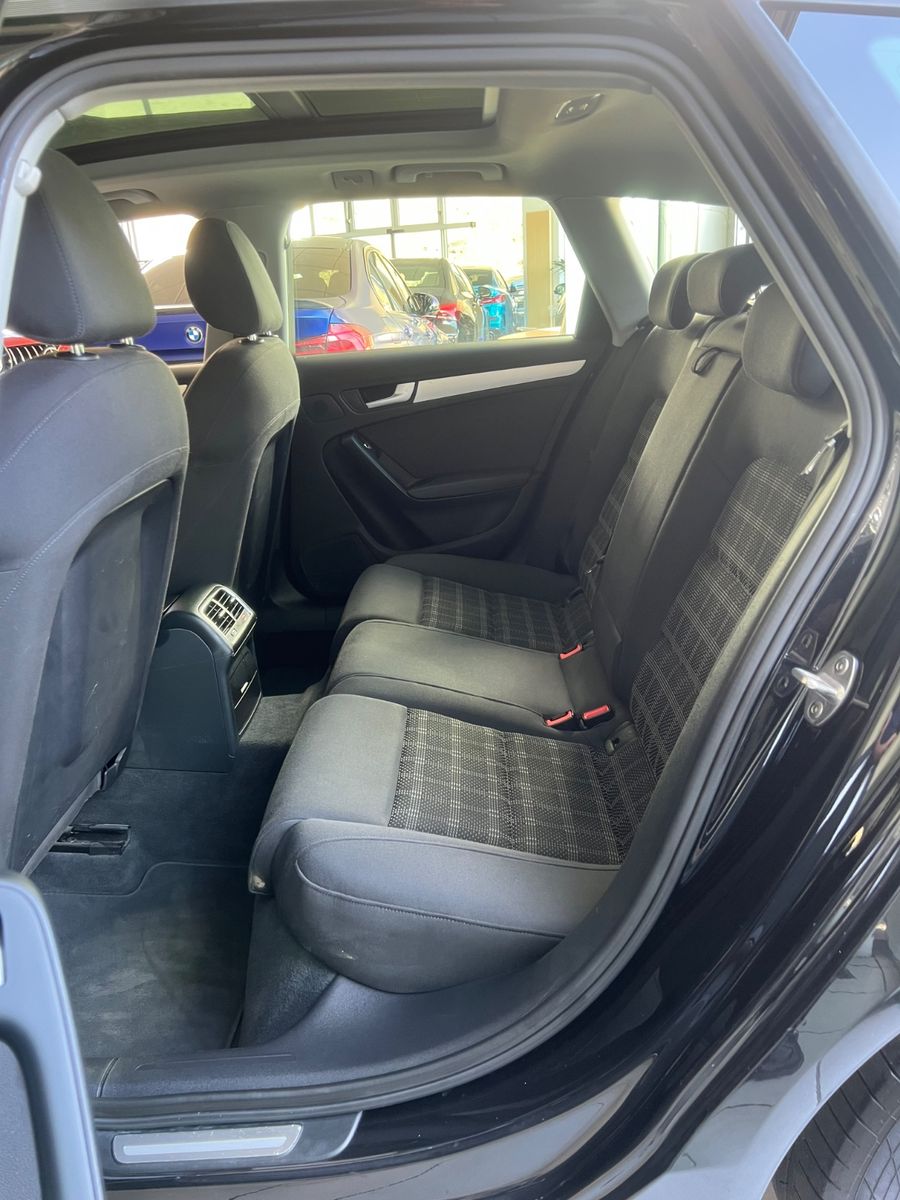 Fahrzeugabbildung Audi A4 Avant 2.0 TFSI Ambition *XENON/LED*AUTOMATIK*