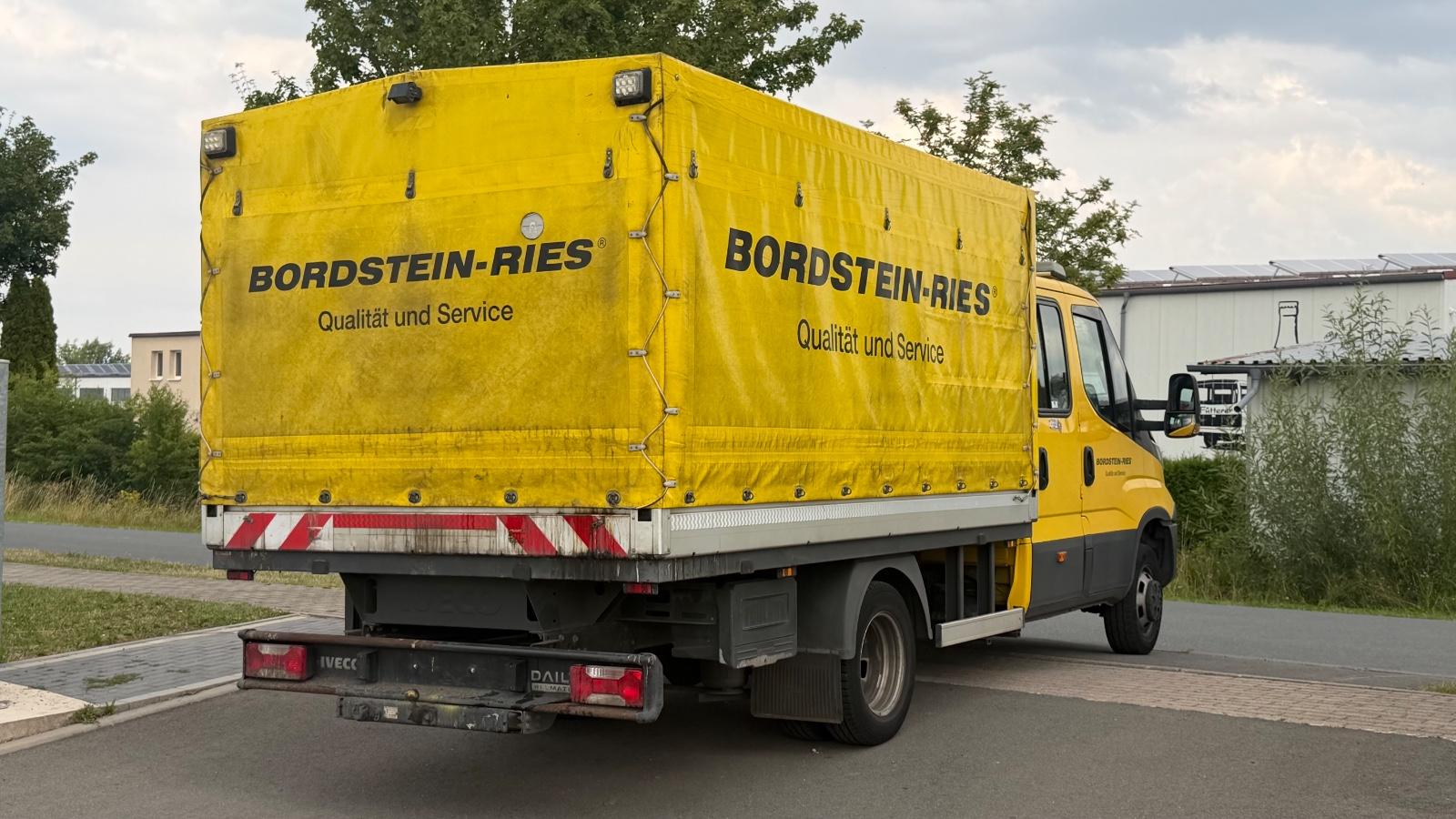 Iveco Daily Fahrgestell Doppelkabine 50 C ... Radstand