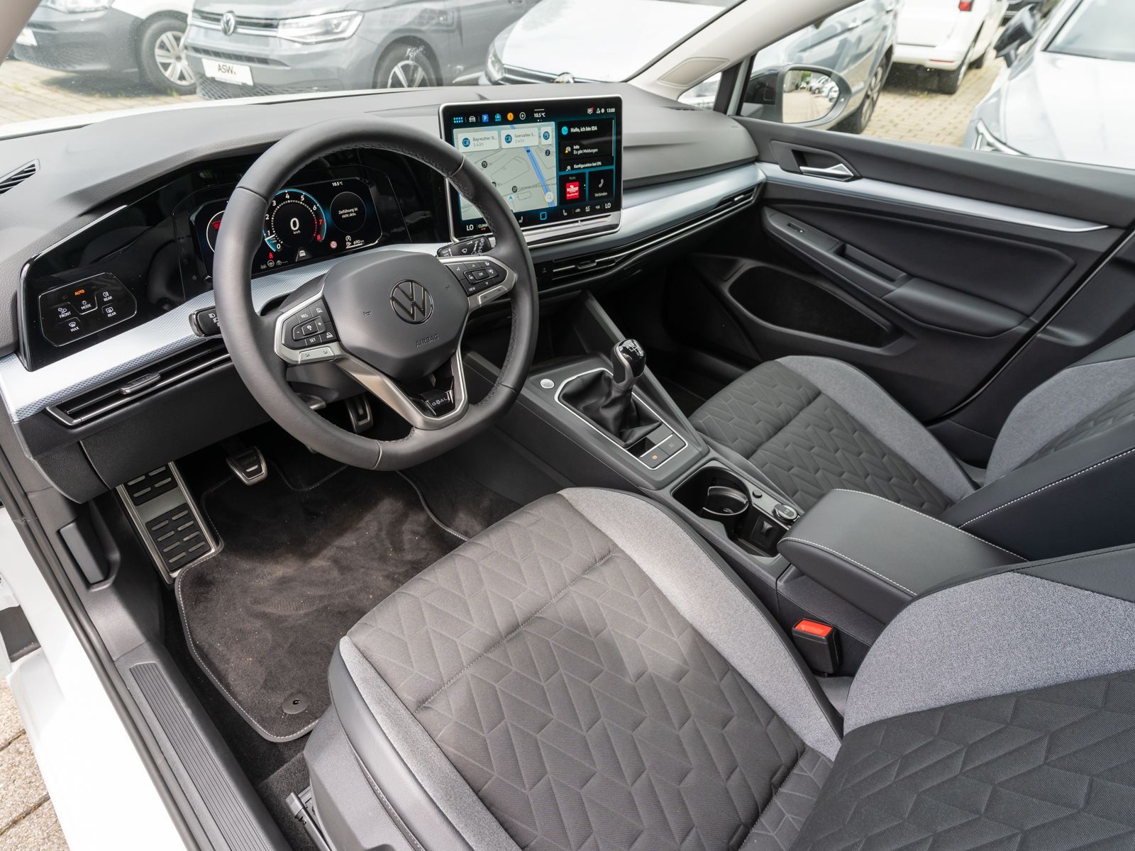 Volkswagen Golf - Bild 12
