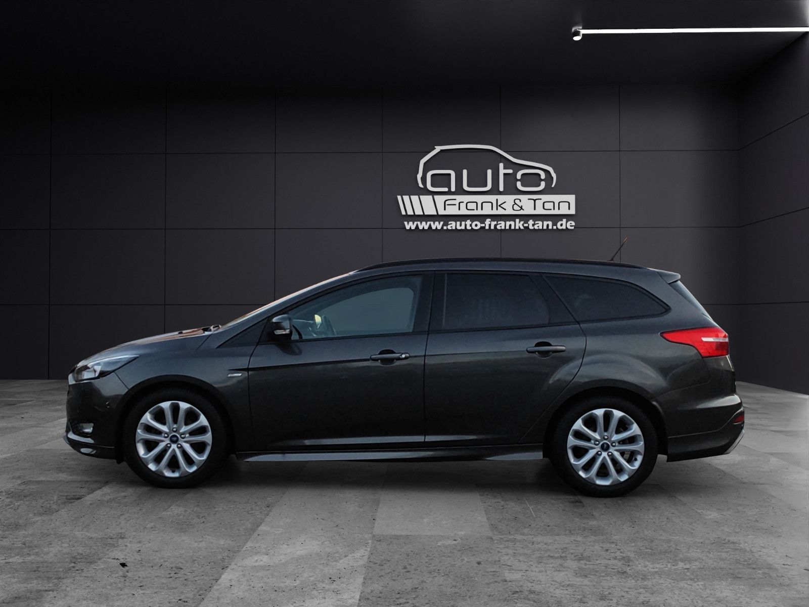 Fahrzeugabbildung Ford Focus Turnier ST-Line*Navi*SitzHZ*LenkradHZ*Blth