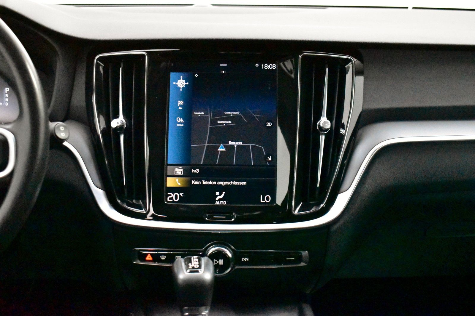 Fahrzeugabbildung Volvo V60 Kombi Geartronic Navi,LED,Business-Paket