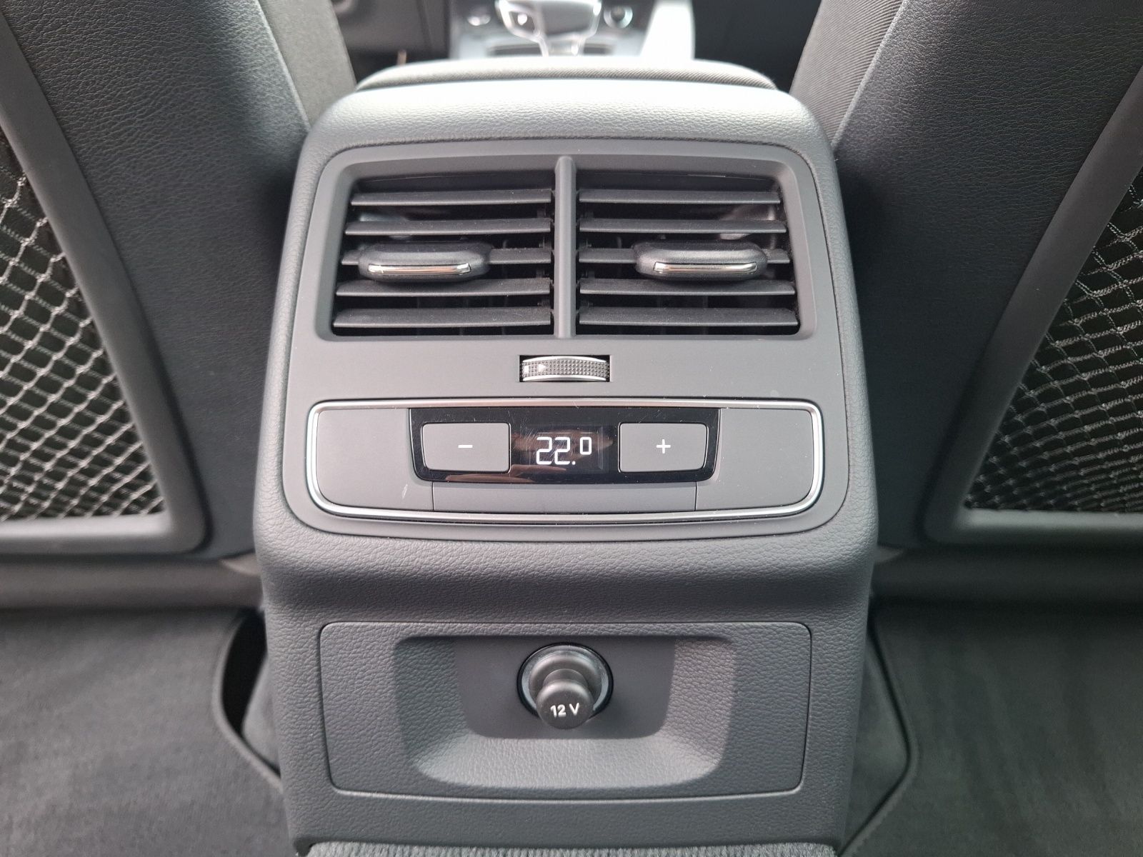 Fahrzeugabbildung Audi A4 Avant 40 TDI advanced quattro S-tronic STH Ma