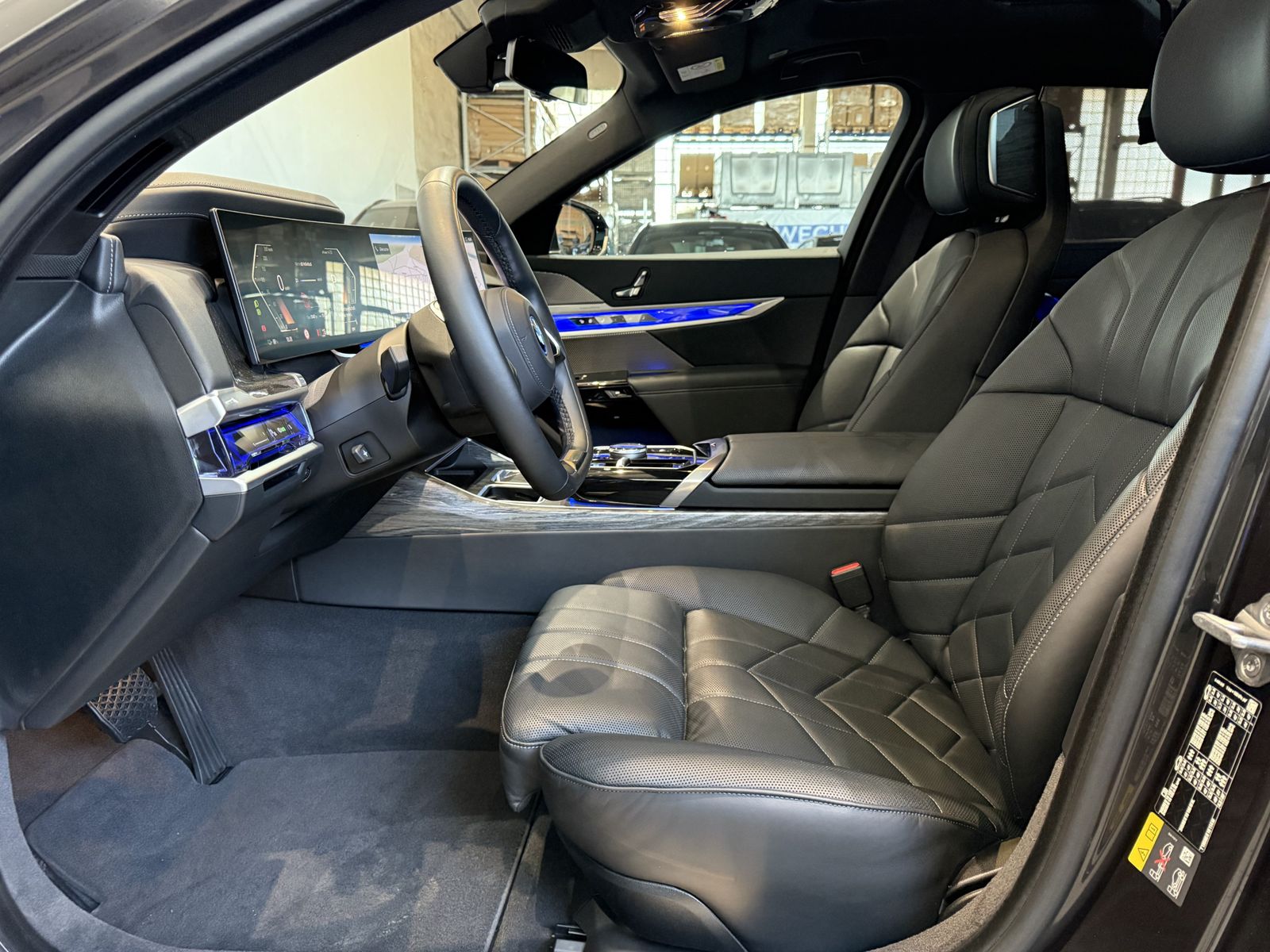Fahrzeugabbildung BMW i7 xDrive60 Pano.Dach Sky Lounge Fond Experience