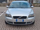 Volvo S40 2.0 D cat Summum NEOPATENTATI..CELL 32 - Volvo S40 mit Diesel-Antrieb