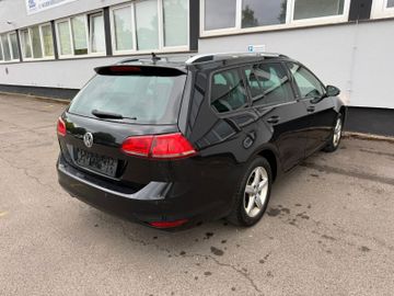 Volkswagen Golf - 4