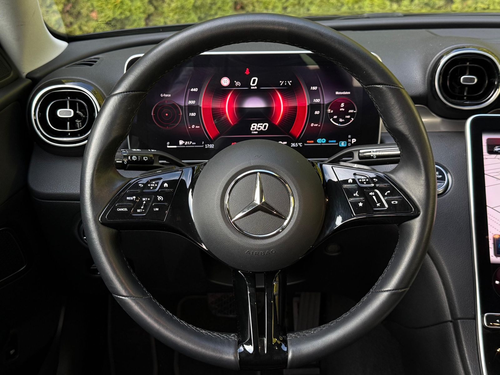 Fahrzeugabbildung Mercedes-Benz C 220 d T 9G LED+MBUX+KAMERA+SHZ+PARK+DAB