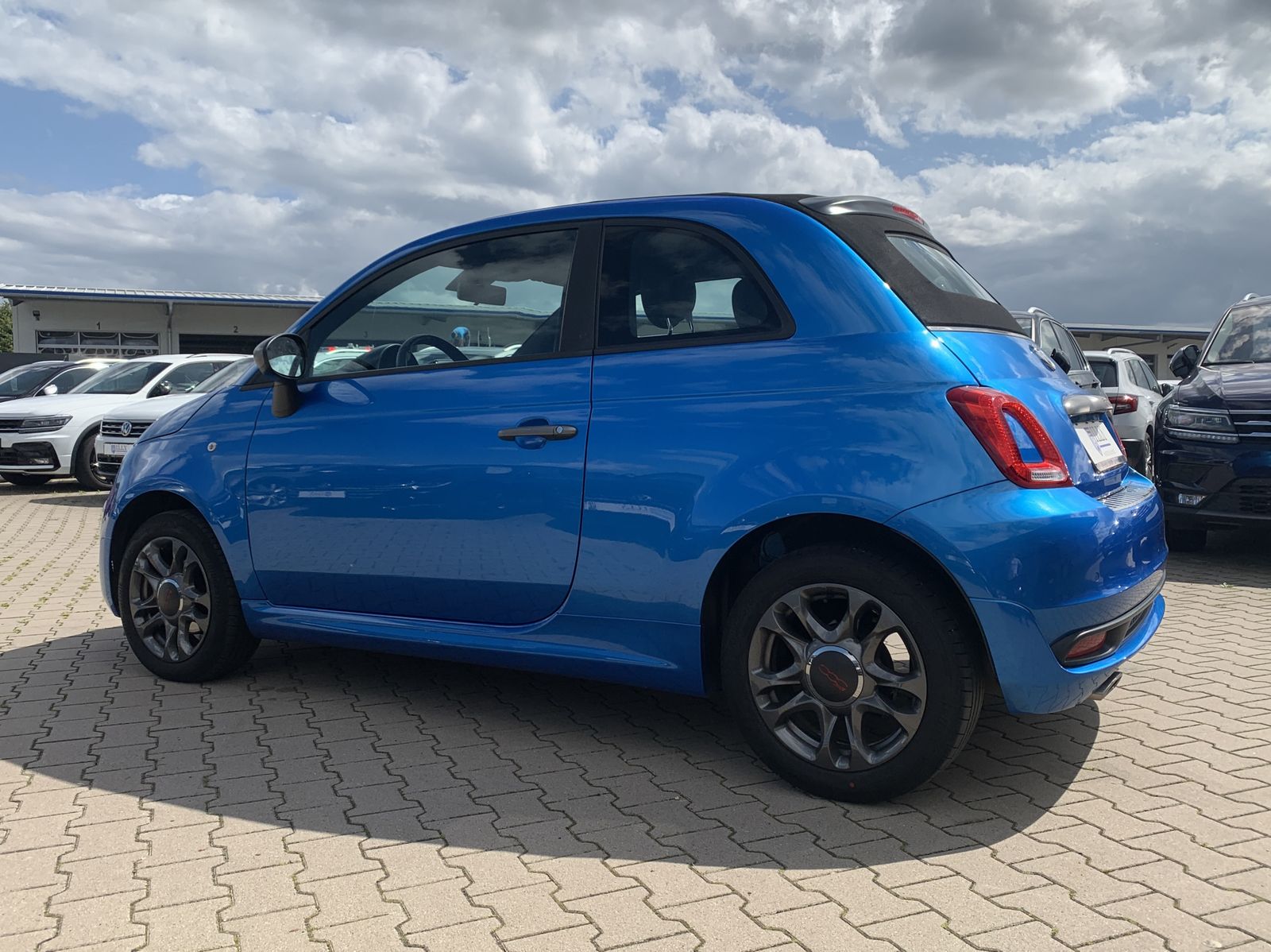 Fahrzeugabbildung Fiat 500C 1.2*Sport*LED*Temp*Klima*CarPlay*PDC*