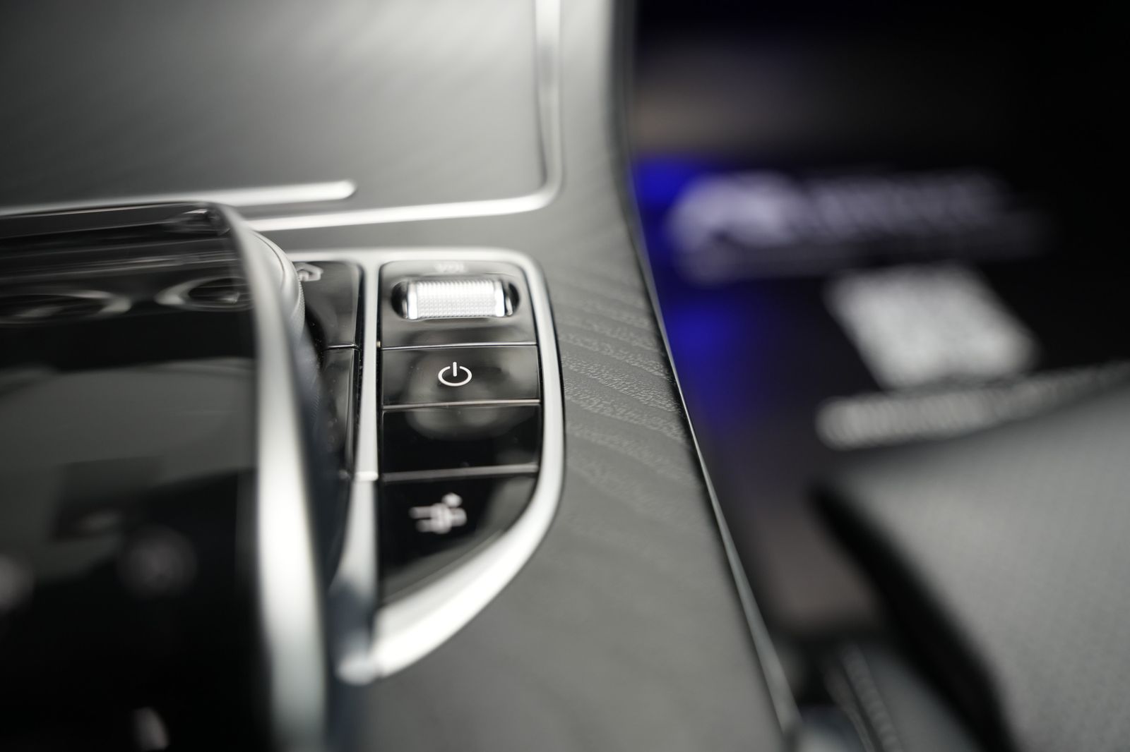 Fahrzeugabbildung Mercedes-Benz C 220d *AMG*Panorama*Ambiente*MBUX*SHZ*