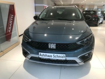 Fotografie Fiat Tipo Hatchback Cross