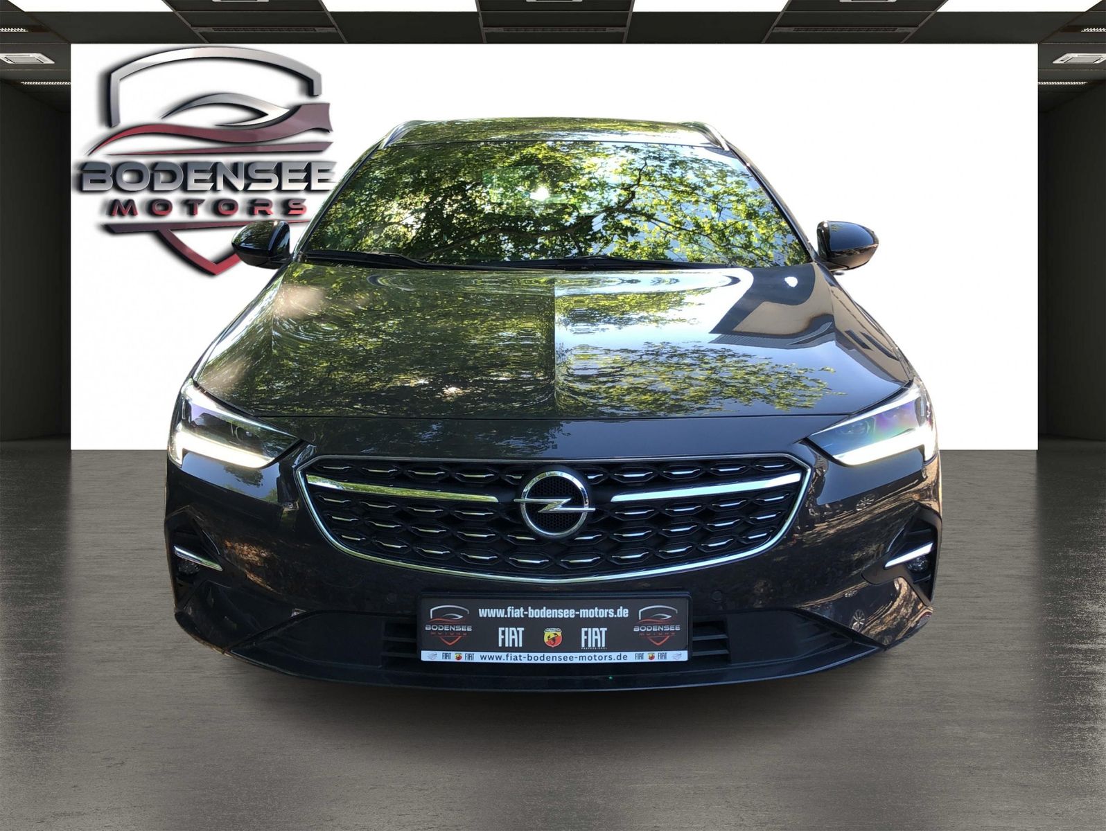 Fahrzeugabbildung Opel Insignia INSIGNIA 2.0 Turbo 125kW Elegance Auto
