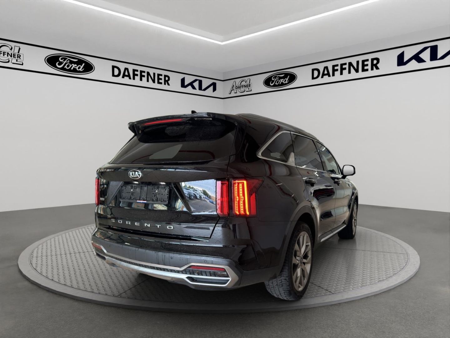 Fahrzeugabbildung Kia Sorento Platinum 4WD HUD Niveau Navi Leder Digit