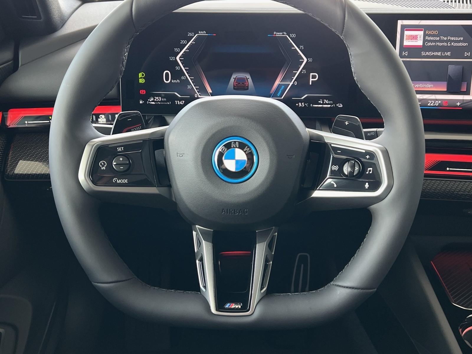 BMW 530e xDrive Touring M-Pro ACC 360° AHK Pano H/K