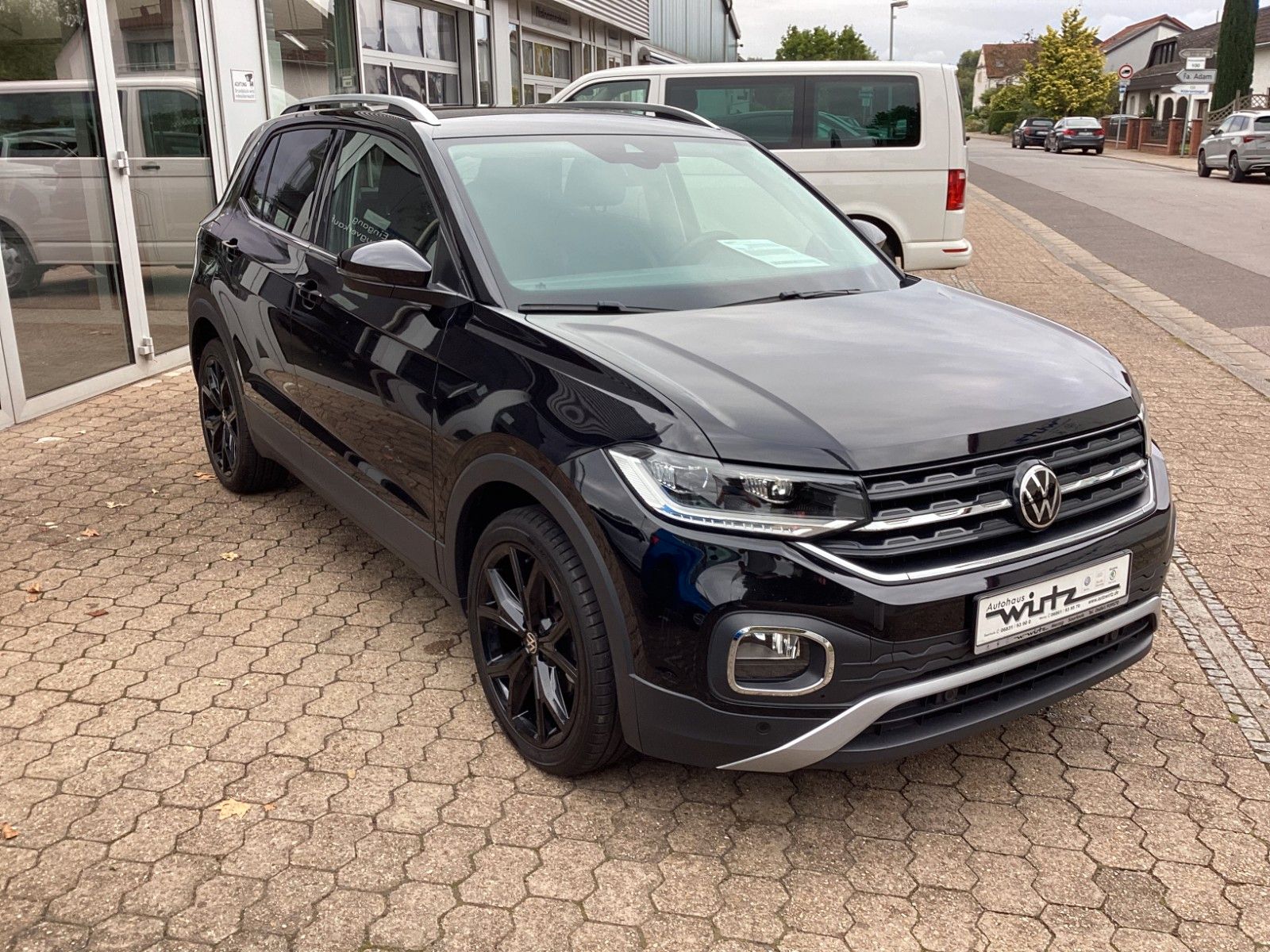 Fahrzeugabbildung Volkswagen T-Cross Style 1.0 TSI ACC LED Virtual Cockpit