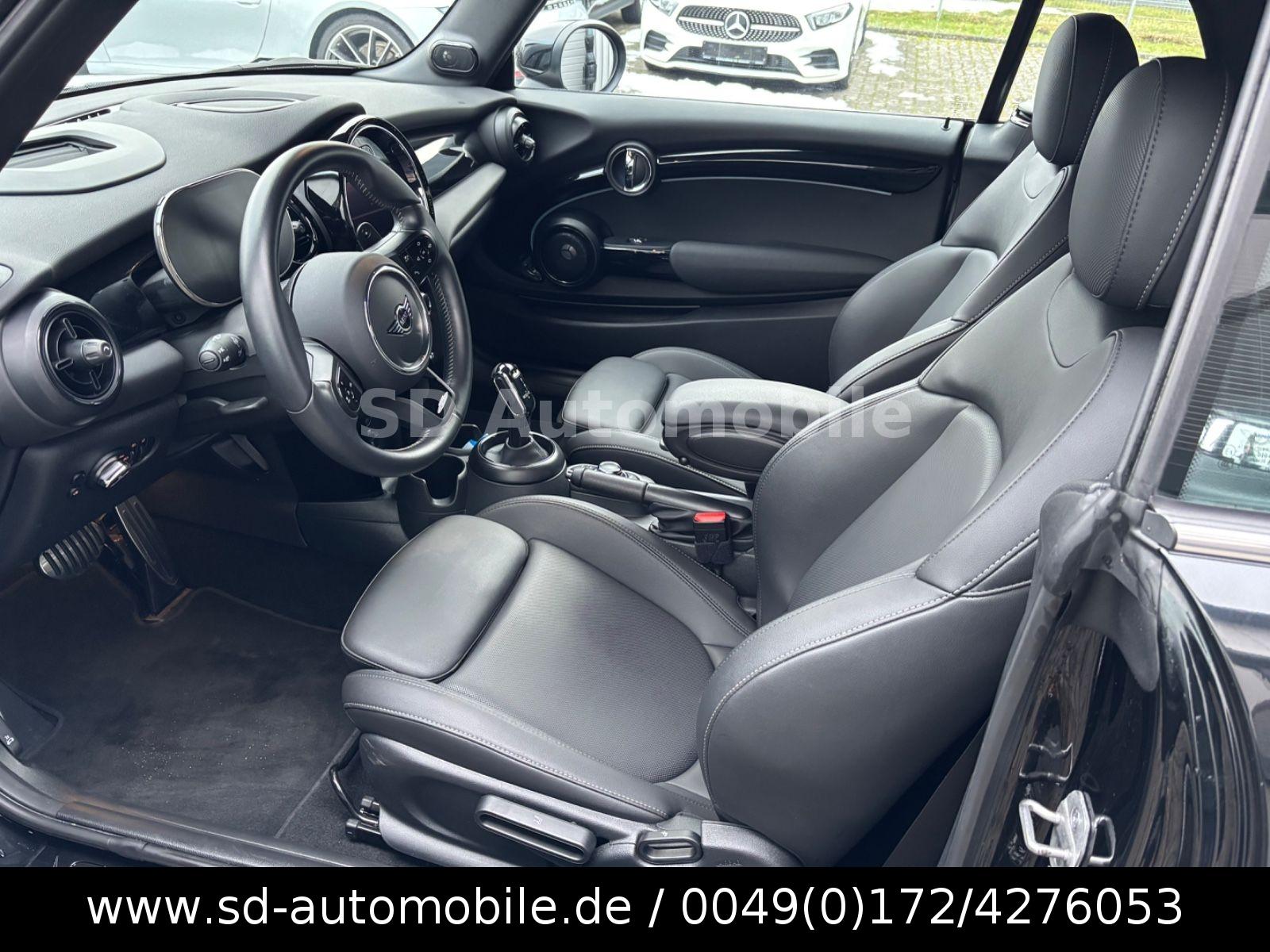 MINI Cooper S Cabrio JOHN COOPER WORKS TRIM