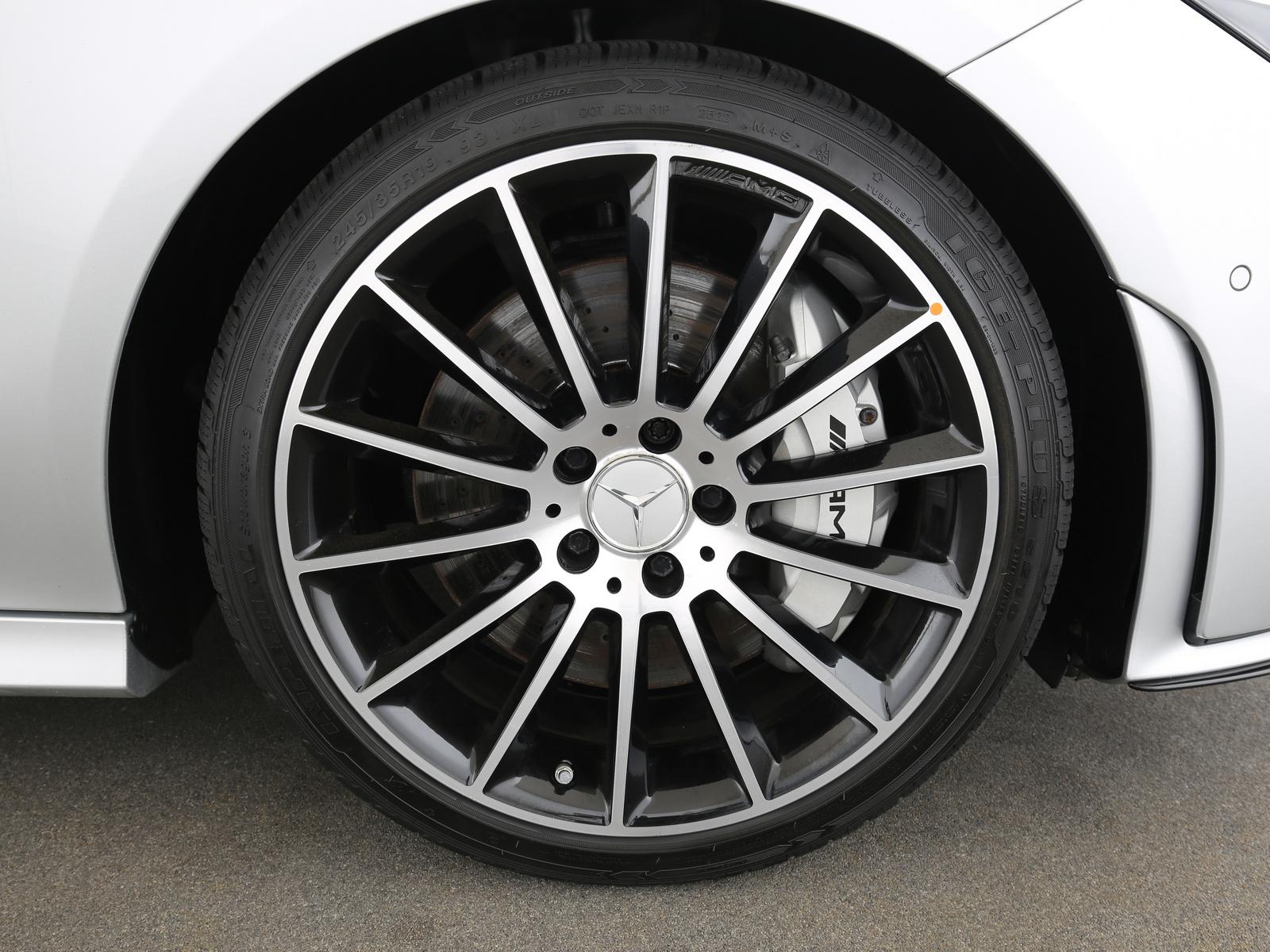 Mercedes-Benz CLA 35 AMG Shooting Brake